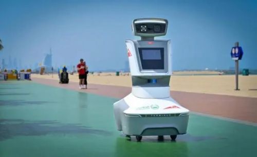 gitex global 2024 特斯聯(lián)智能機器人,重塑交通管理未來