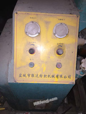 3臺GA2888智能型高速分批整經(jīng)機(jī)出售