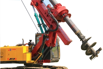 旋挖機,旋挖鉆機,鉆(打)樁機,廣西聯(lián)達旋挖鉆機5-30米打樁挖樁深度--農(nóng)村城