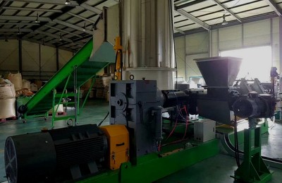 張家港聯達機械 讓“再生塑料生產線”遍布世界，震譽全球